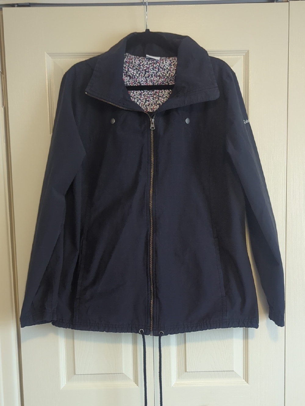 Columbia Black Arch Cape Women's Utility Zip Jacket/Cotton Blend
